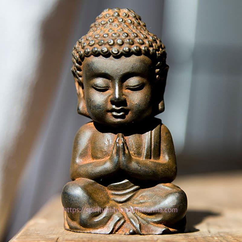 Spirituality Handmade Small Sakyamuni Buddha Iron Powder Rust Cast Resin Statue Decoration