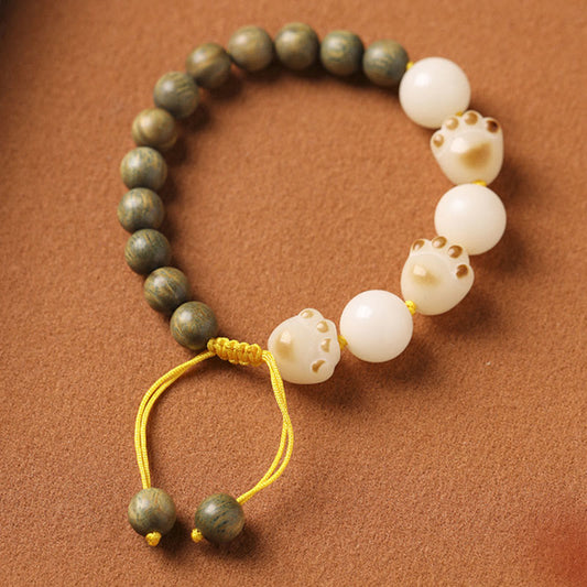 Ancient Tibetan Buddhist Red String Tradition  Natural Green Sandalwood Bodhi Seed Cat Paw Claw Cure Bracelet