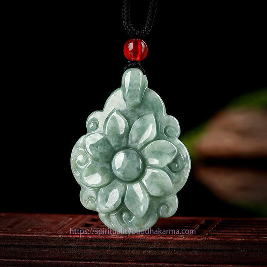 Jade  Natural Jade Kalanchoe blossfeldiana Flower Pattern Luck Necklace Pendant
